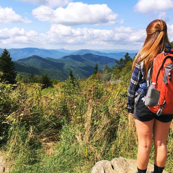 Meet your Posher, Kirsten - Picture 1 of 1